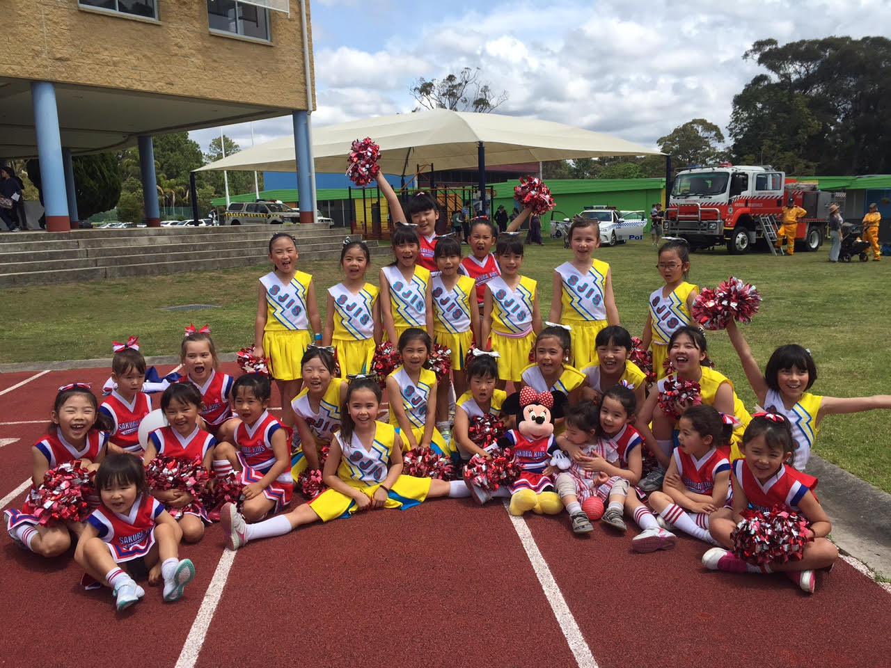 子どもたちの元気いっぱいの声が響き渡る！Sydney North Kids Cheerleading Team”さくらきっず”へインタビュー！